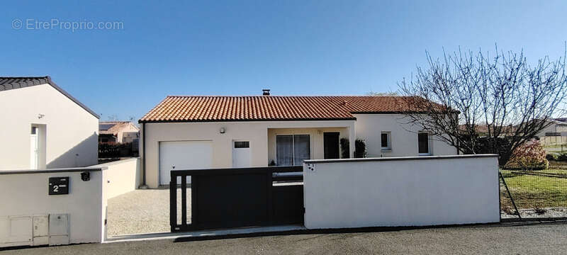 Maison à vendre 6 pièces BRION PRES THOUET (79) - photo 14