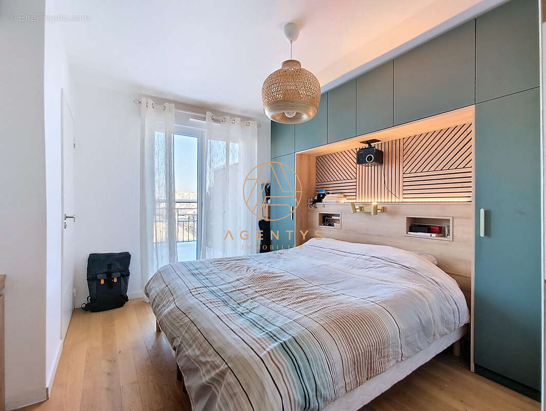 Appartement 75 m² à Saint-Maur-Des-Fosses  - photo 9