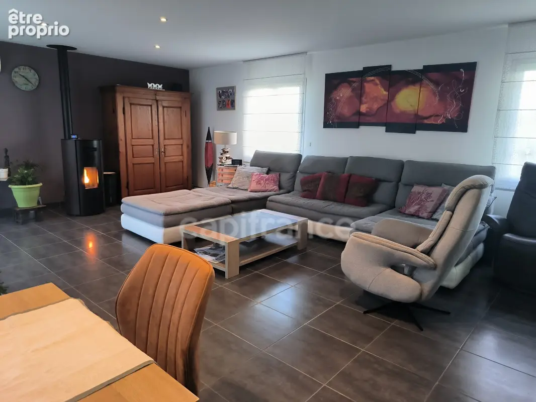 Maison de 2014 avec piscine, 120 m² + garage 20 m² - photo 6