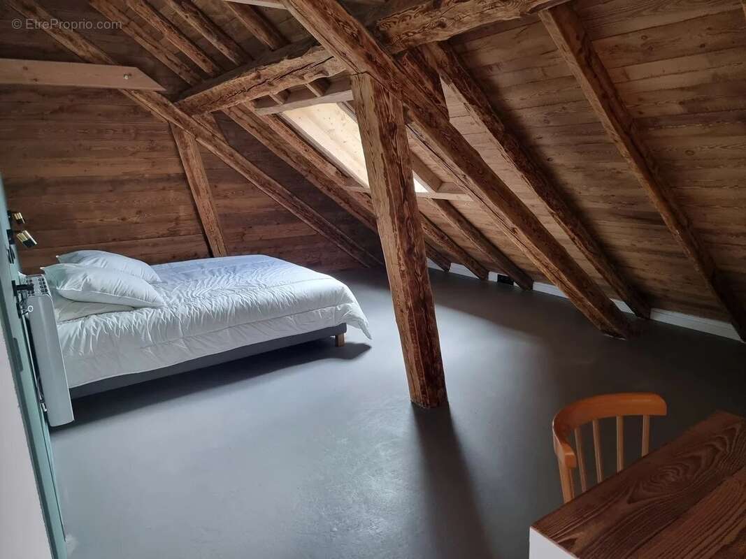 Appartement à LE MONETIER-LES-BAINS