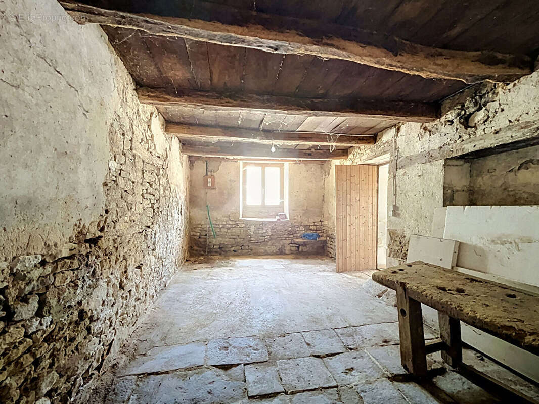 Maison Mouilleron 3 pièce(s) 90 m2 - photo 7