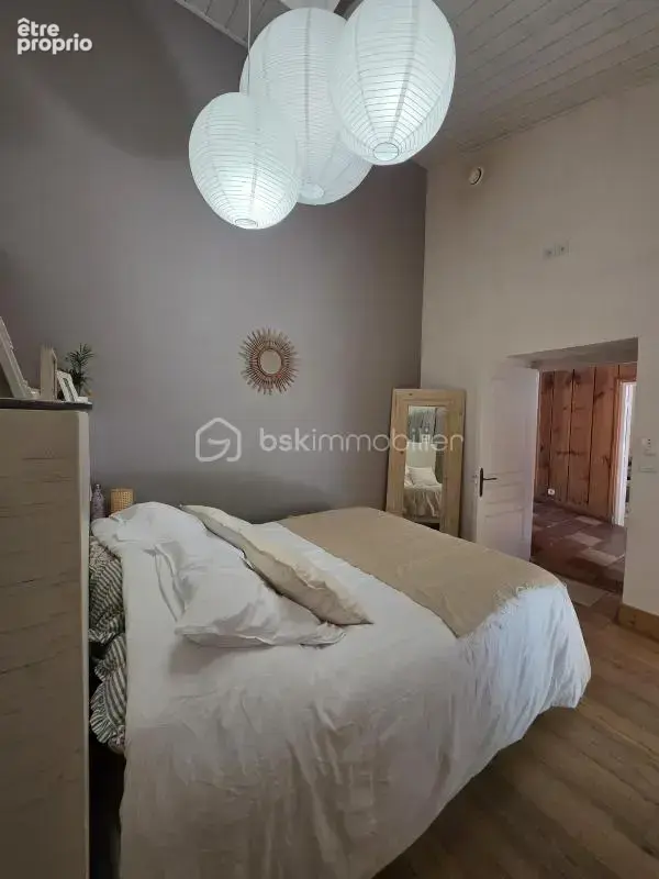 Maison de village en pierre - 4 chambres- 145 m²- jardin- grange - photo 16