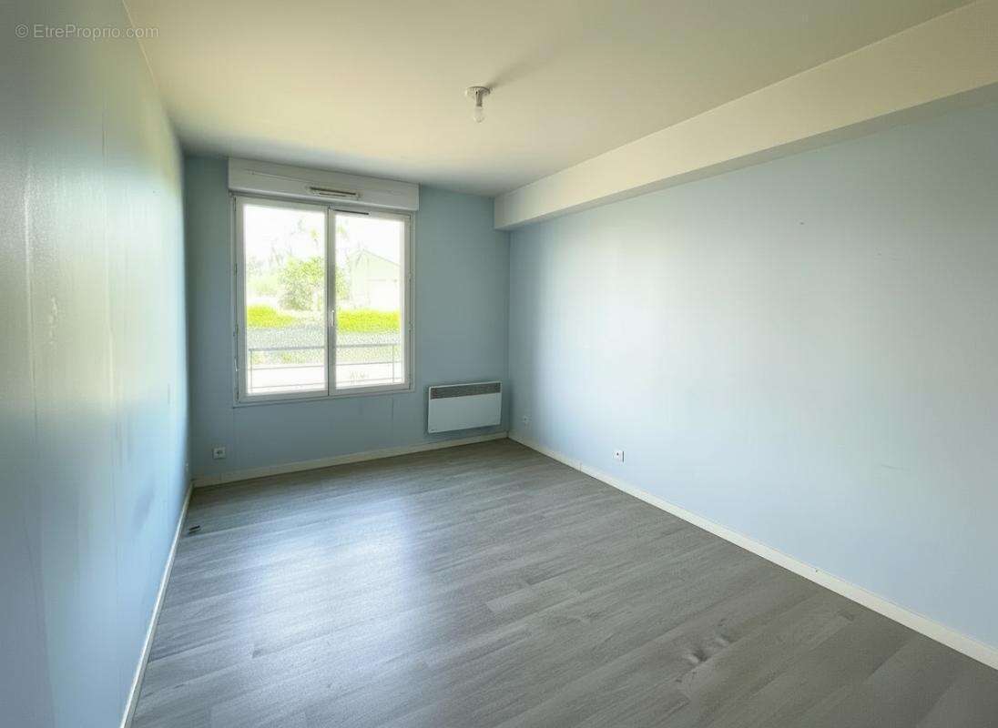 Appartement à ROMILLE
