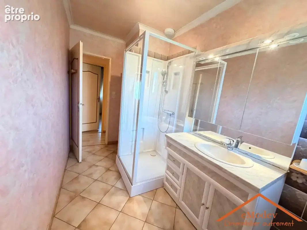 Maison 5 pièces 101 m² à vendre à Eloyes (88510) - photo 7