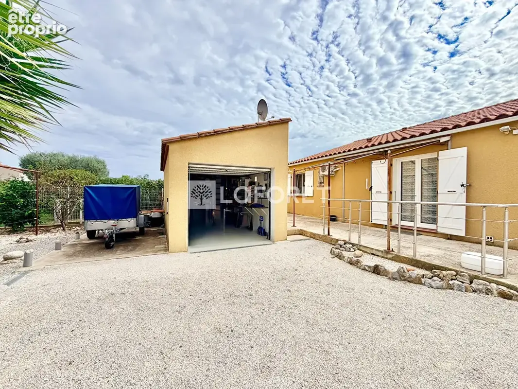 Maison Elne plain pied , 4 pièce(s) 83.52 m2. 2 garages. 482 m2 de terrain - photo 15