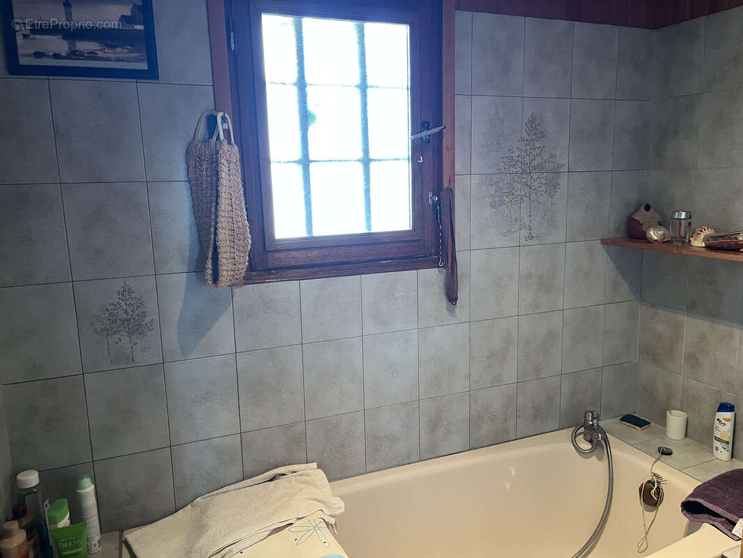 Maison à SAINT-ROMAIN-DE-JALIONAS