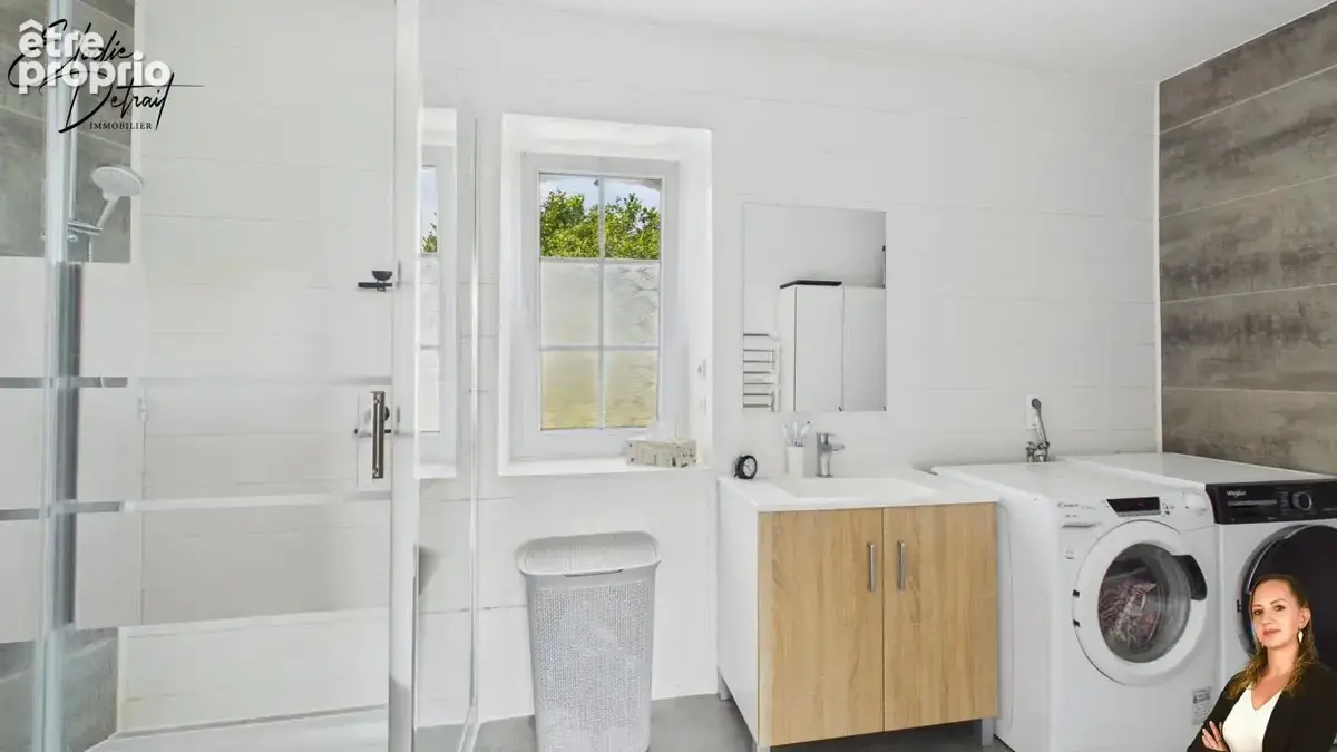 Maison 122 m² à Sainte-Sabine-Sur-Longeve  - photo 8