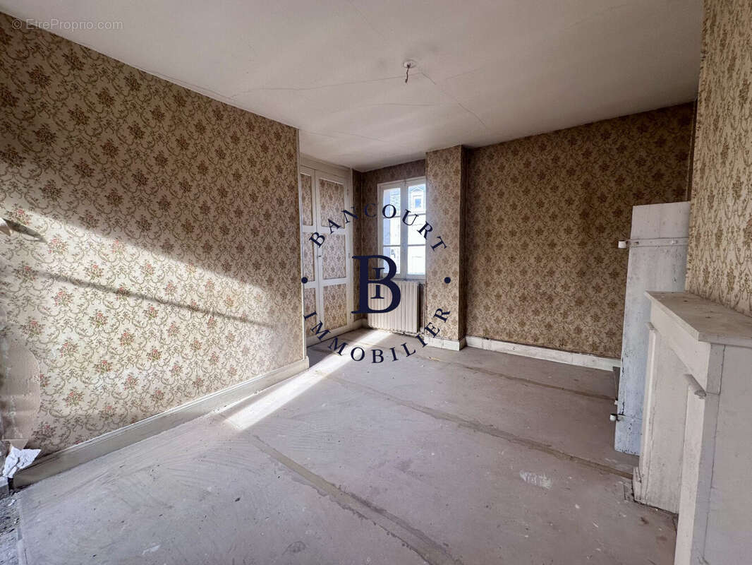 Maison à BRIVE-LA-GAILLARDE