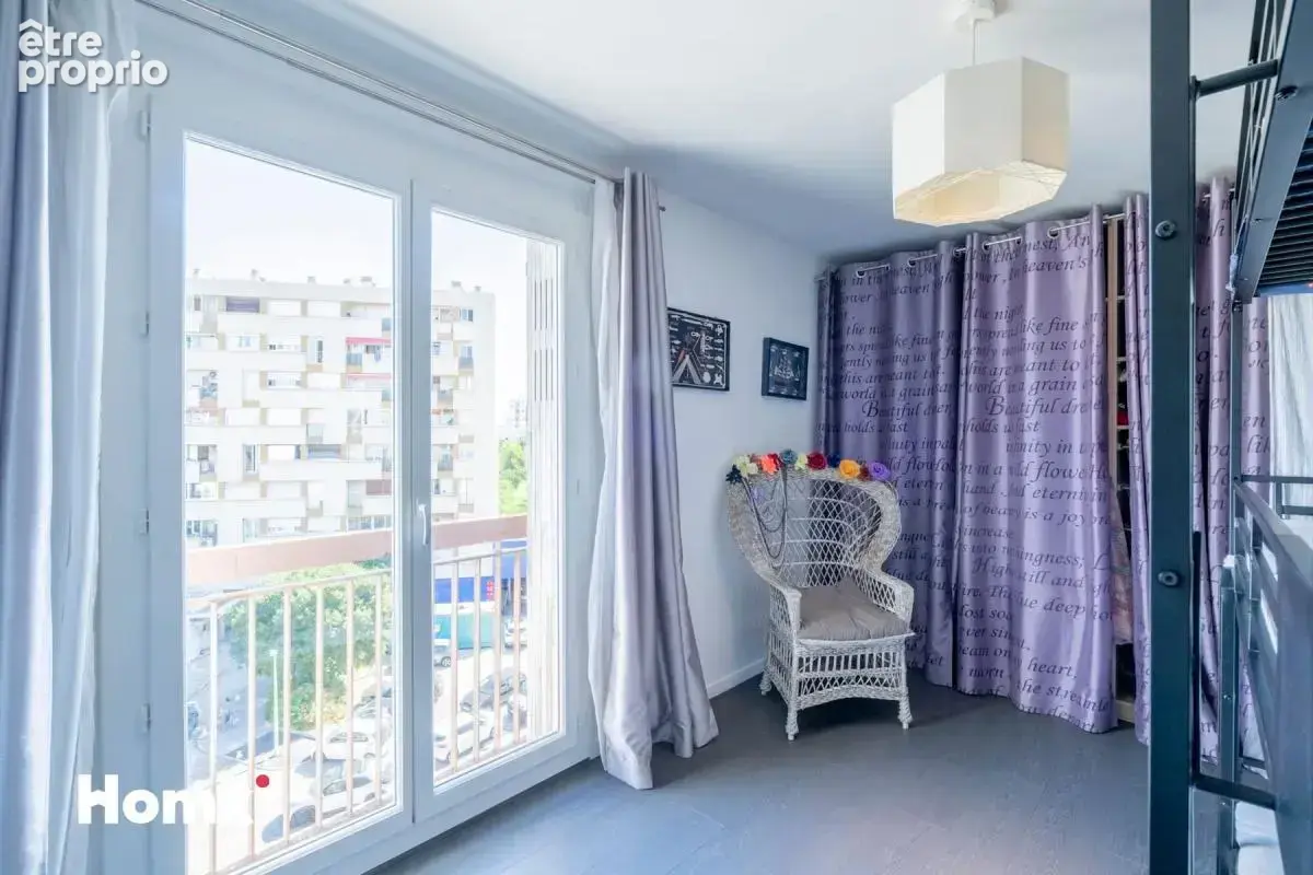 Appartement T5 de 99 m² à Marseille 13009, Boulevard de Sainte-Marguerite - photo 9