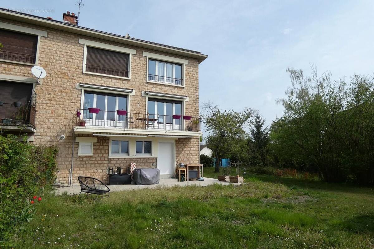 Maison à LE CREUSOT