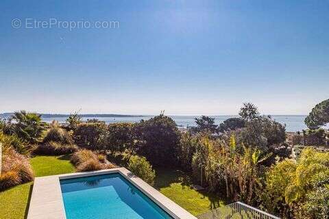 Maison à ANTIBES