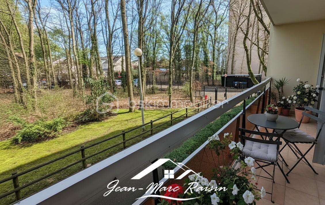 Appartement à TREMBLAY-EN-FRANCE