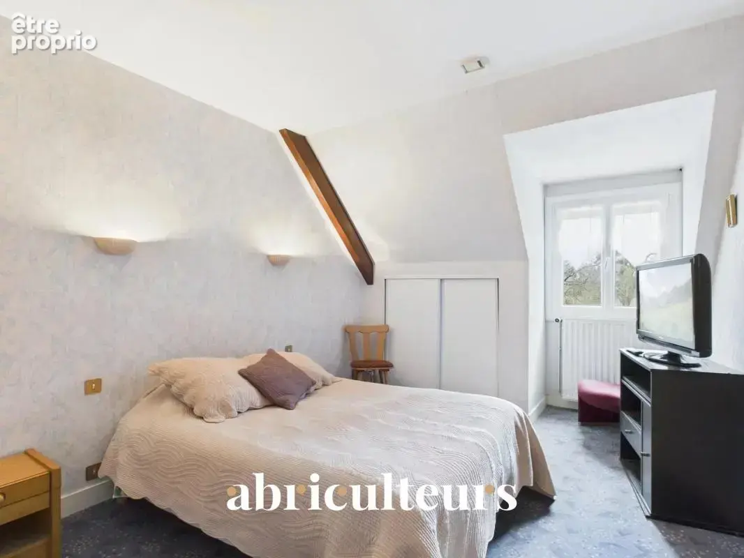 Maison avec parc arboré de 260 m² en vente à Ruaudin  (72230) - photo 14