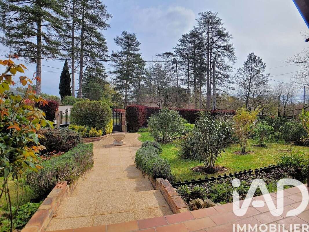 Photo 2 - Maison à BRIVE-LA-GAILLARDE