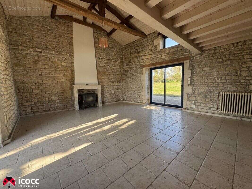 Maison à LA BRETONNIERE-LA-CLAYE