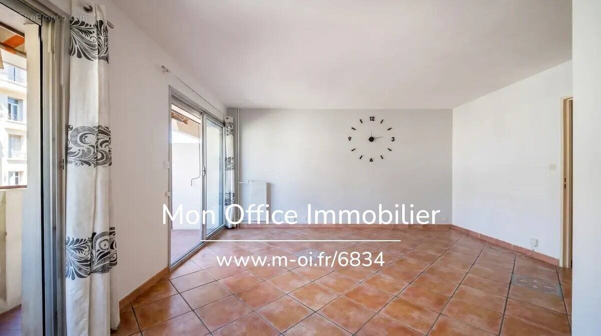 Appartement à MARSEILLE-6E