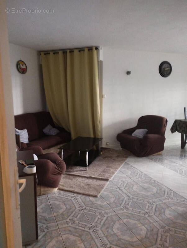 Appartement à GRIGNY