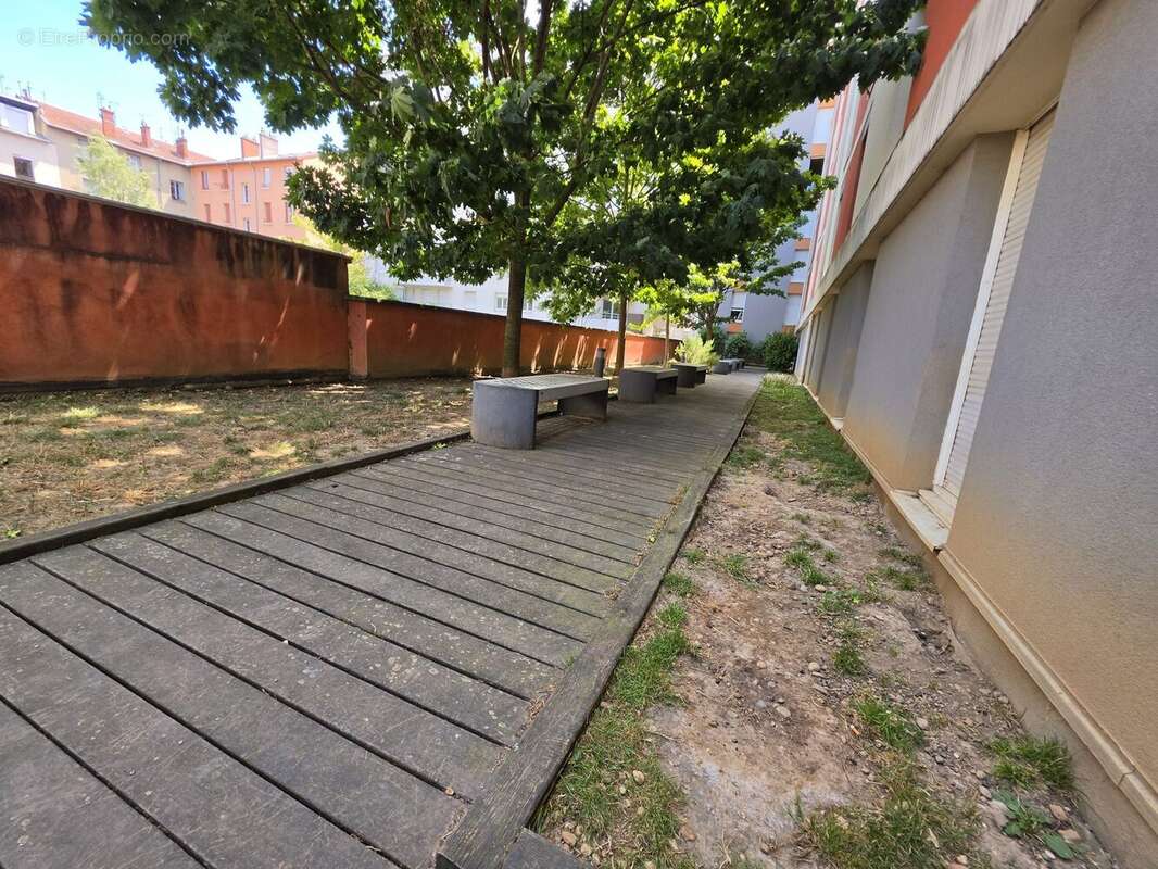 Appartement 20 m² à Villeurbanne  - photo 5