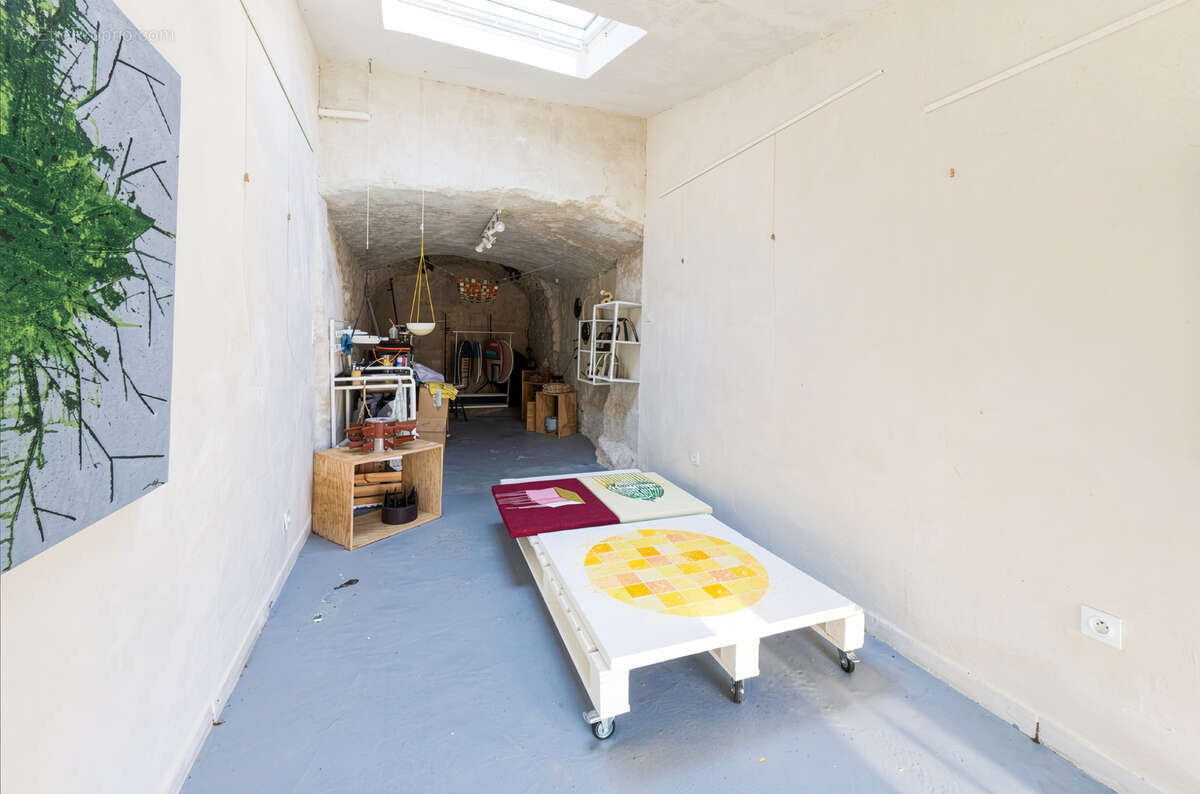 Maison de 115m2 avec garage, terrasse et cave. - photo 19