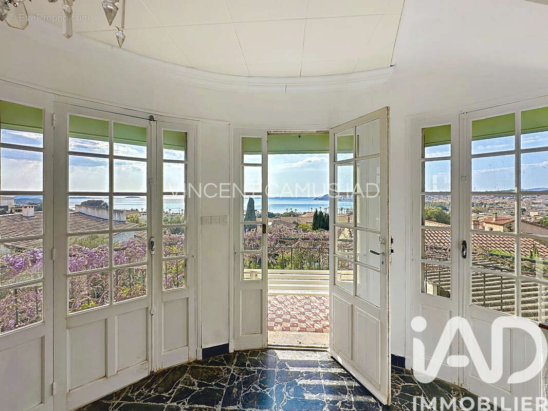 Photo 2 - Maison à SIX-FOURS-LES-PLAGES