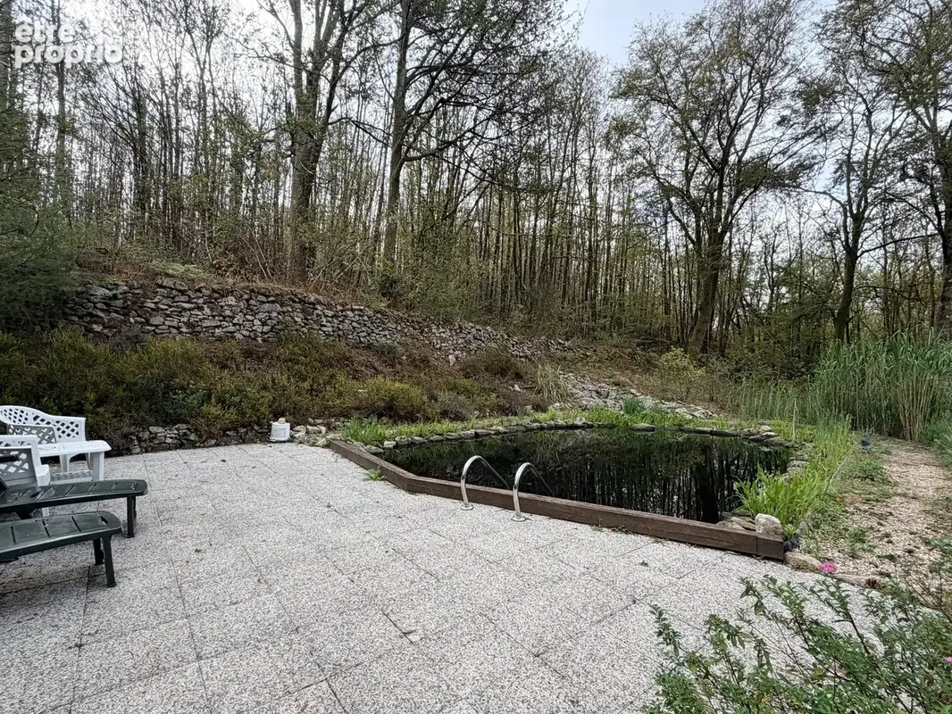 Une vue imprenable sur le lac, le tout dans un pavillon indépendant niché au cœur de magnifiques jardins privés. - photo 22