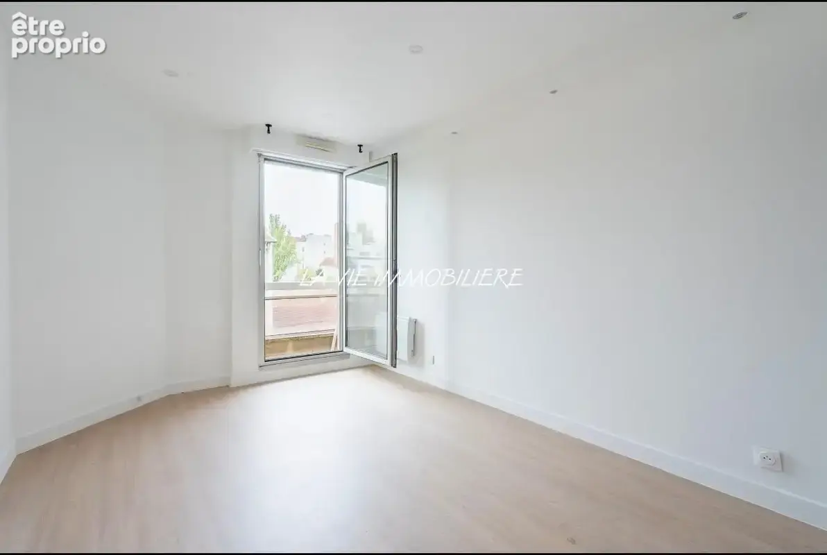 Appartement 4 pièces 84 m² à vendre à Les Lilas (93260) - photo 6
