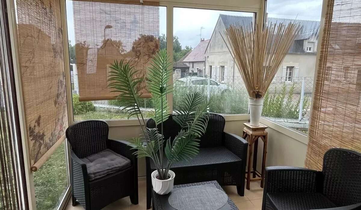 Maison à VESLUD