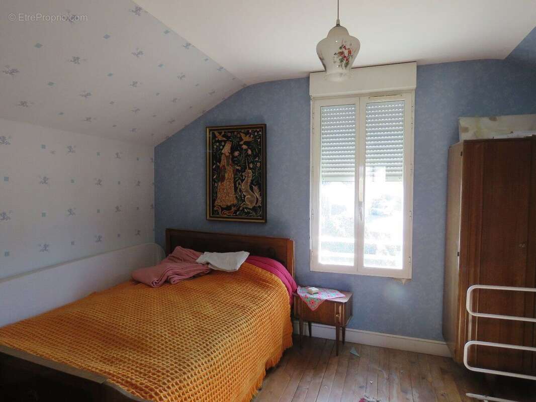 Maison à JUILLAC