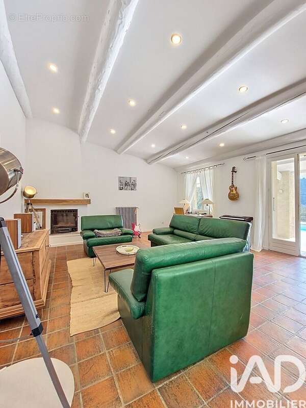 Photo 8 - Maison à ORAISON