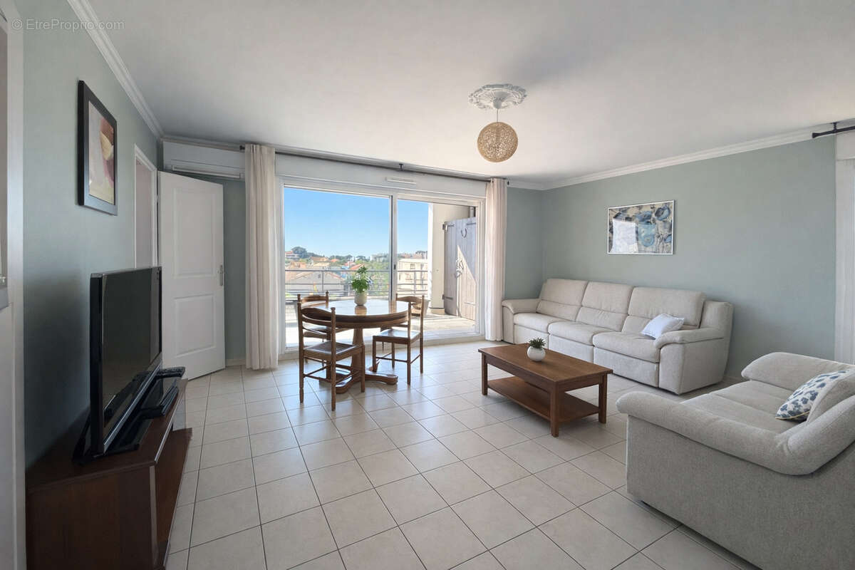 Appartement à MARSEILLE-9E