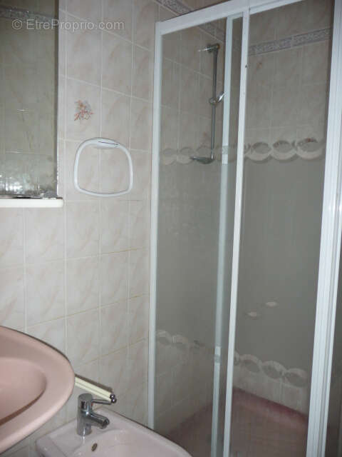 Appartement à SAINT-JUST-SAINT-RAMBERT