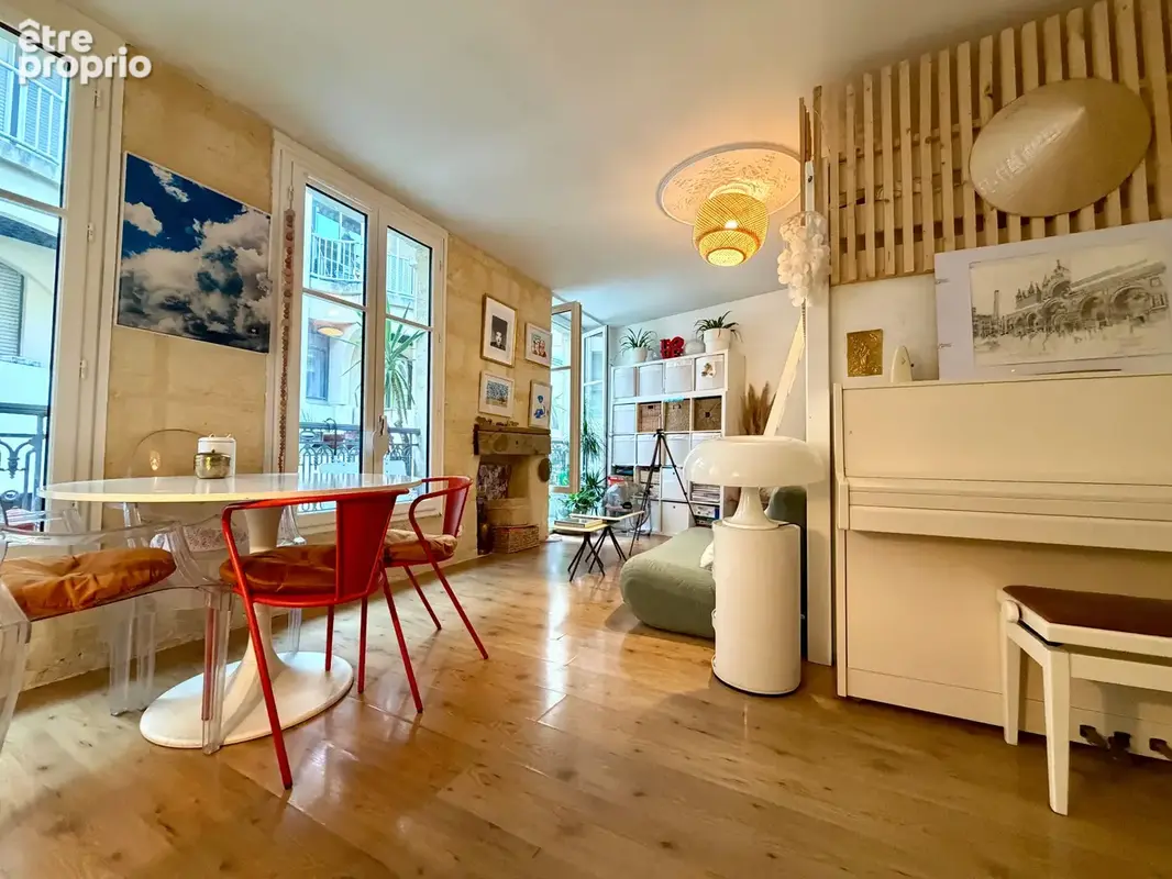 Appartement à BORDEAUX