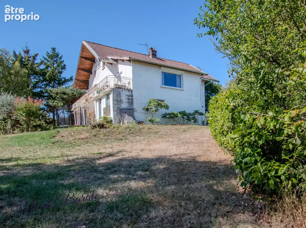Dardilly – propriété familiale de 222 m² – 6 chambres – t2 indépendant – terrain de 1 647 m² – vue panoramique - photo 34