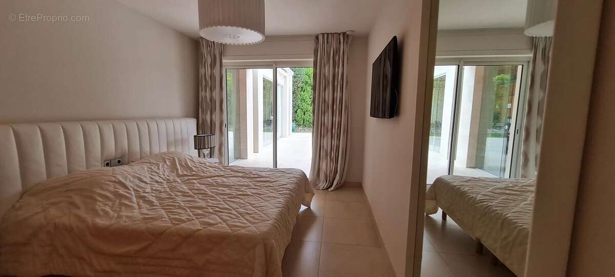 Maison à MOUGINS