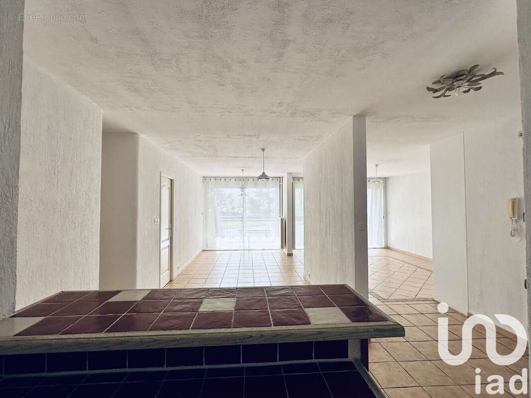 Photo 6 - Appartement à VITROLLES