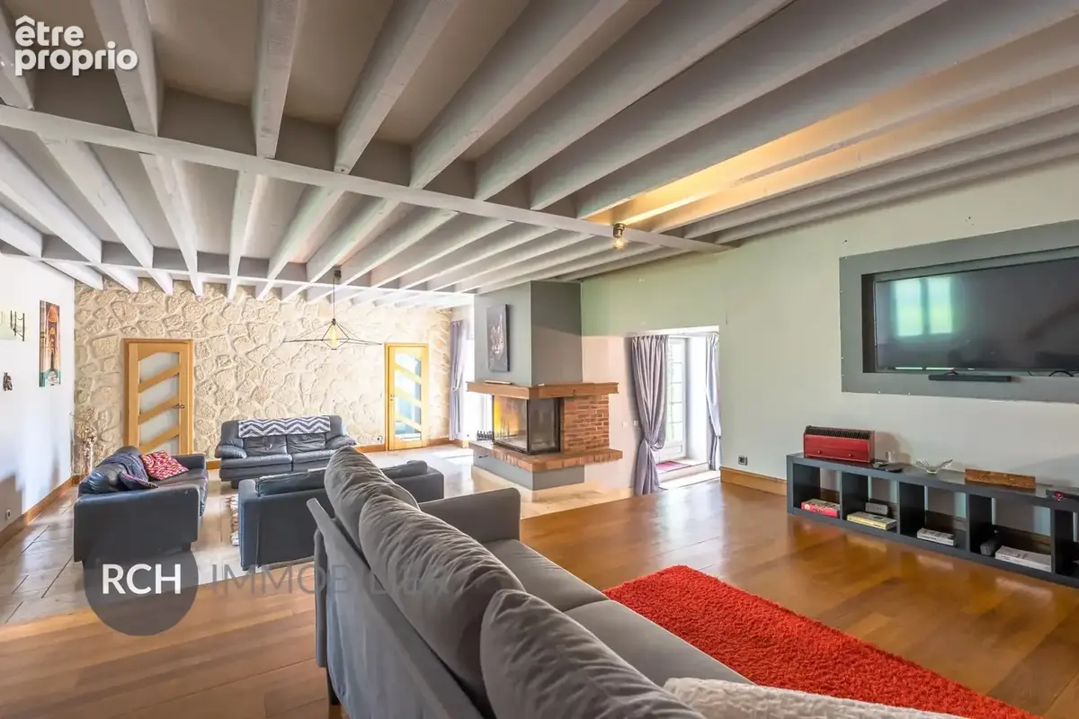 Maison ancienne rénovée avec piscine intérieure - photo 5