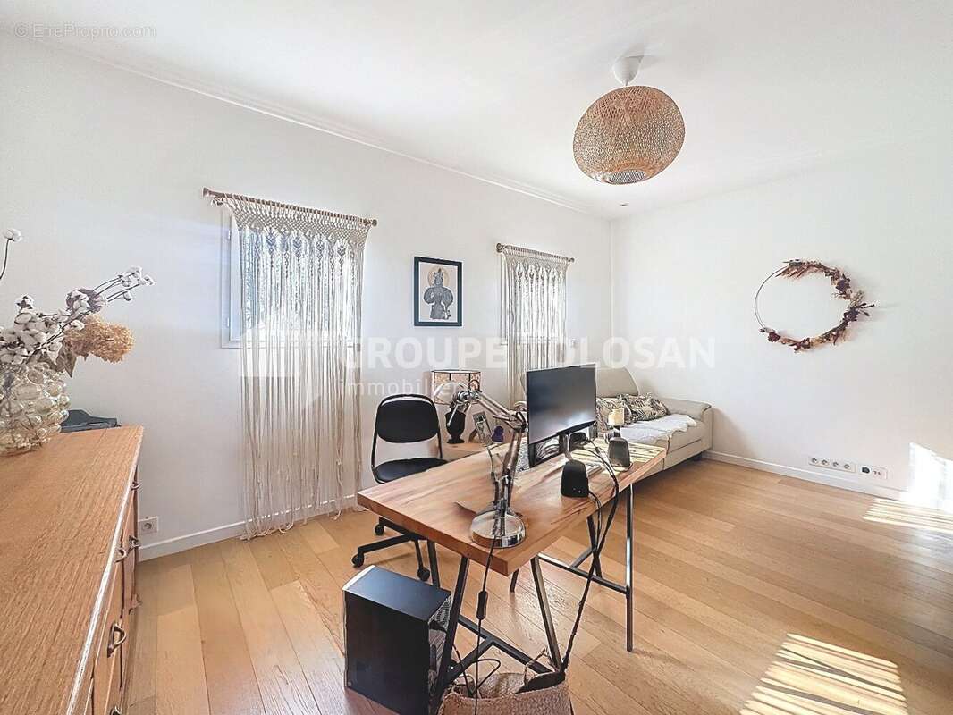 Maison à SAINT-SULPICE