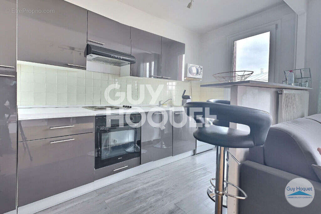 Appartement à MAISONS-ALFORT