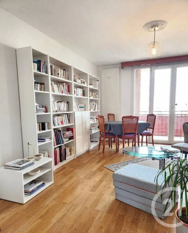 Appartement à VILLEURBANNE