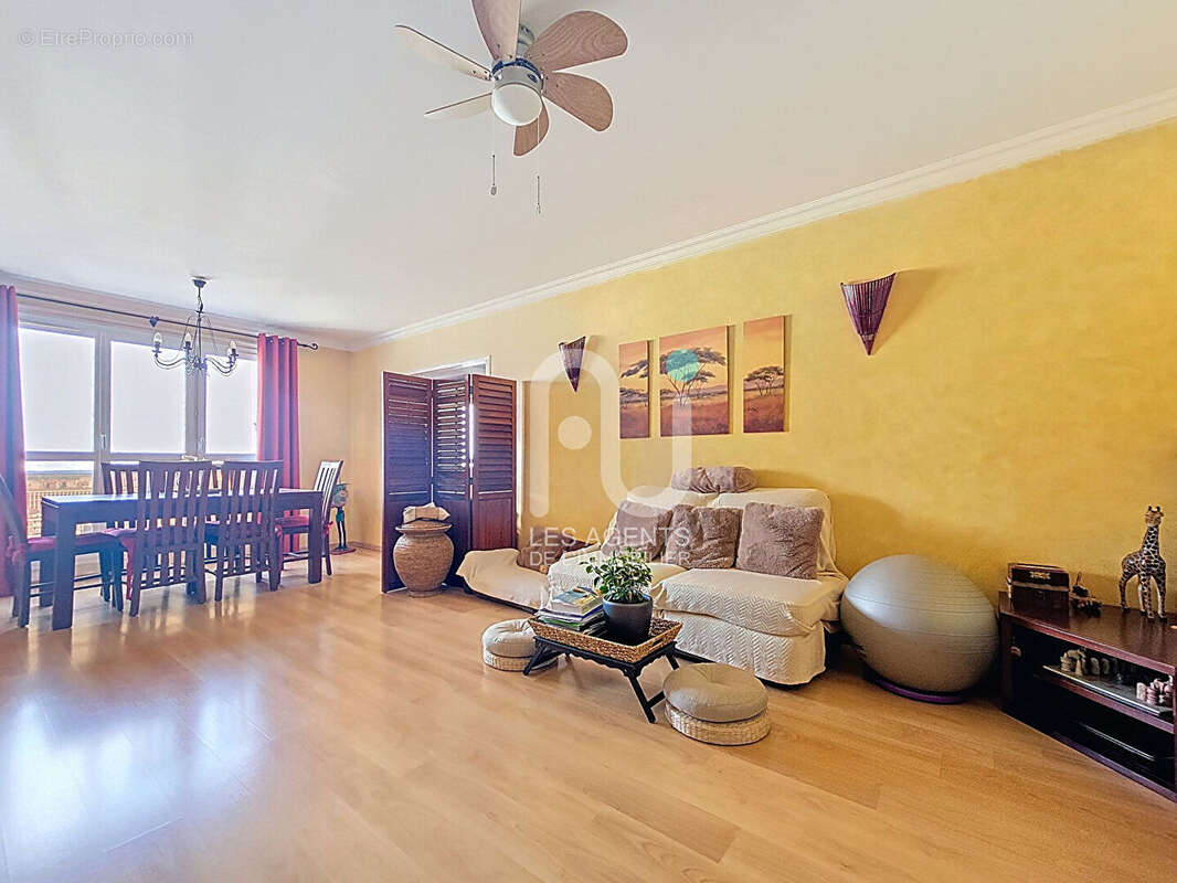 Appartement à ASNIERES-SUR-SEINE