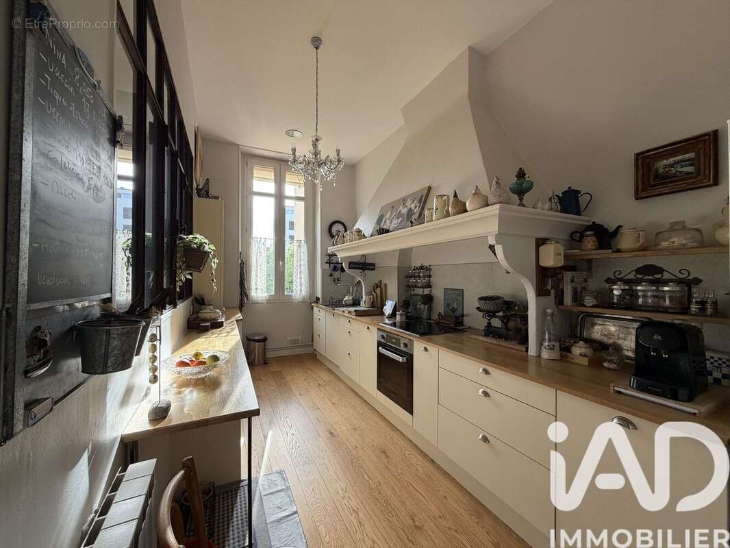 Photo 3 - Appartement à MARSEILLE-8E