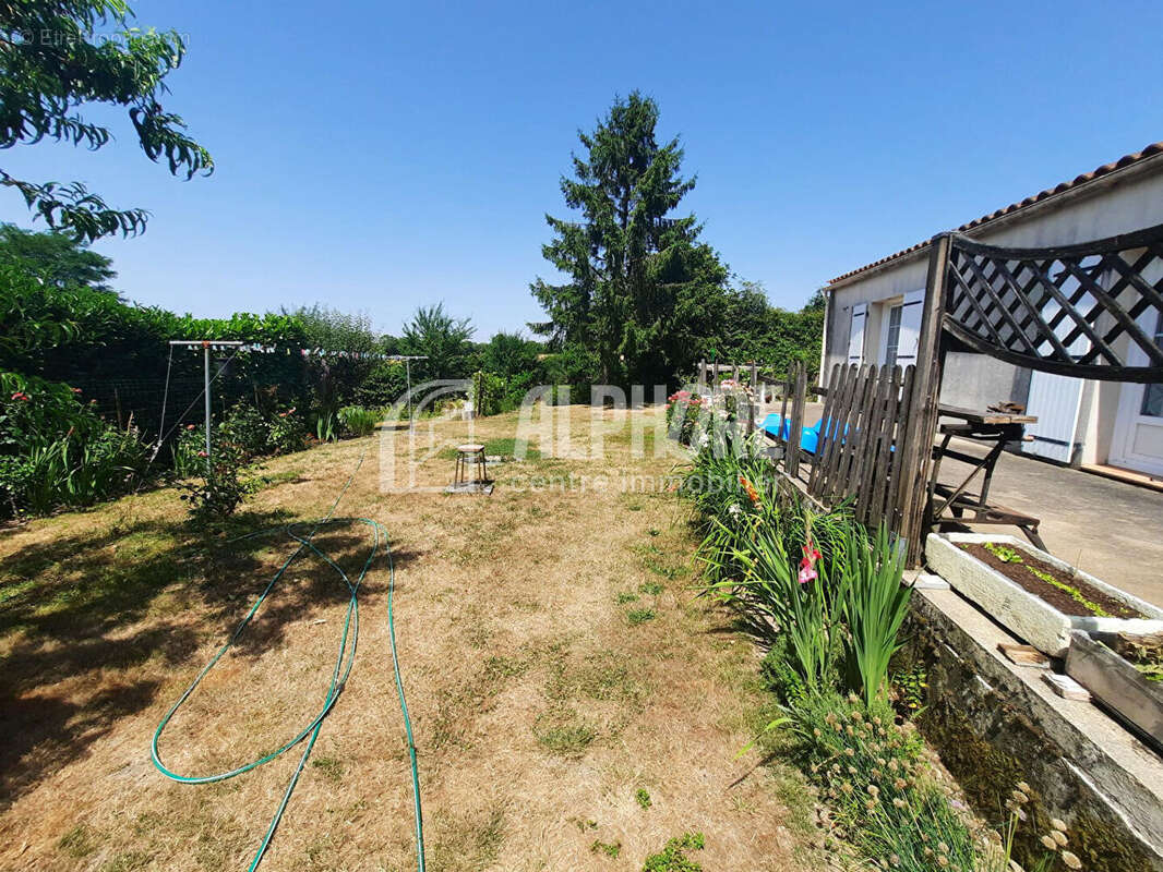 Maison Le Tablier 3 pièce(s) 108.85 m2 - photo 2