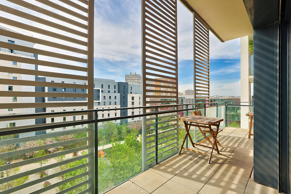 Appartement à COLOMBES