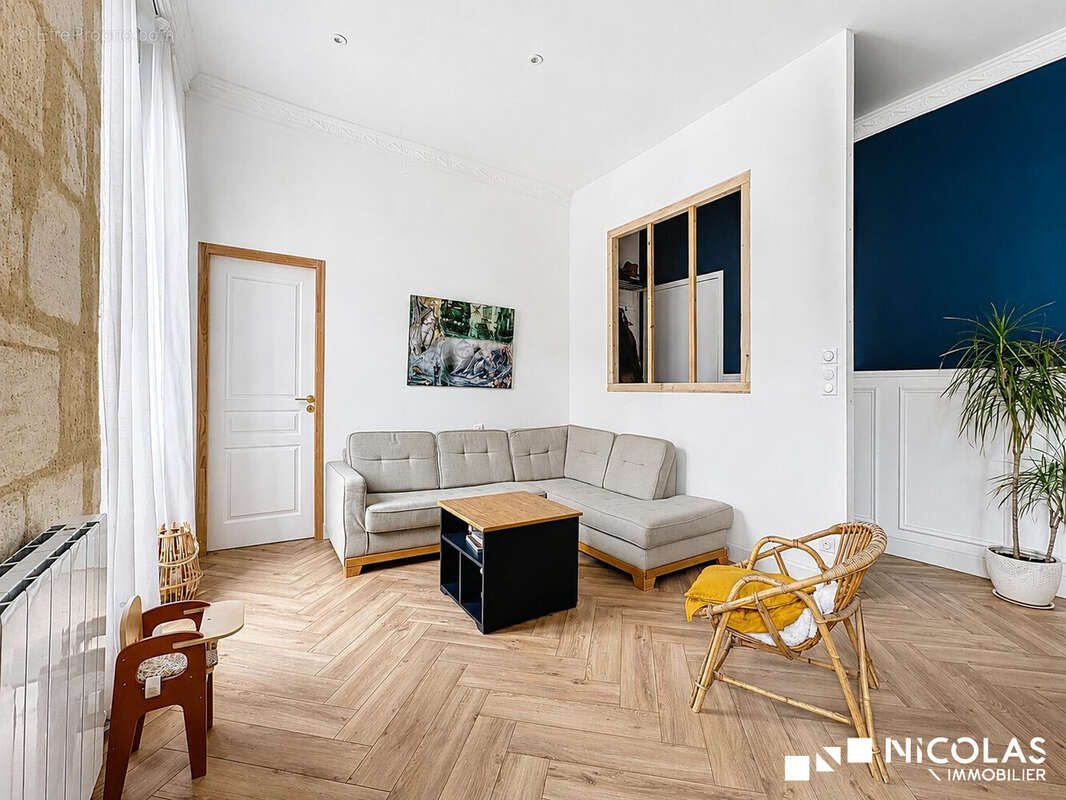 Appartement à BORDEAUX