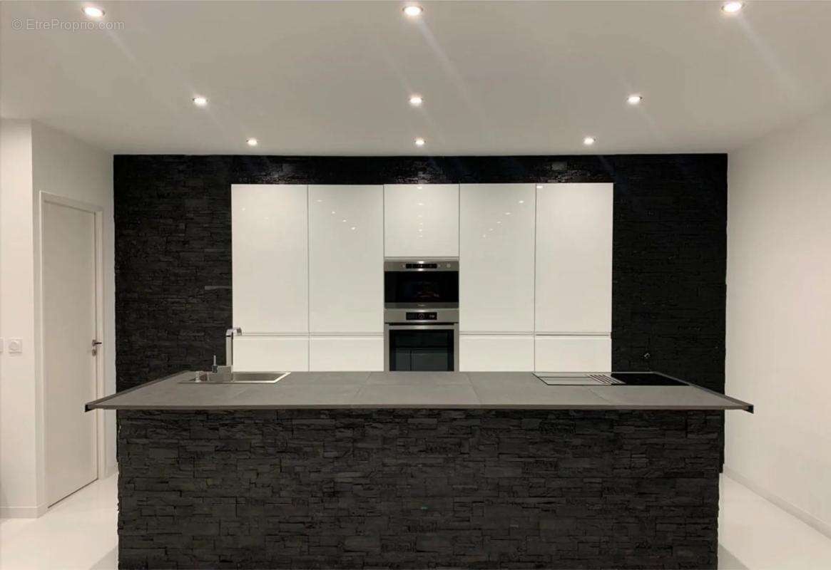 Maison à BOIS-D&#039;AMONT