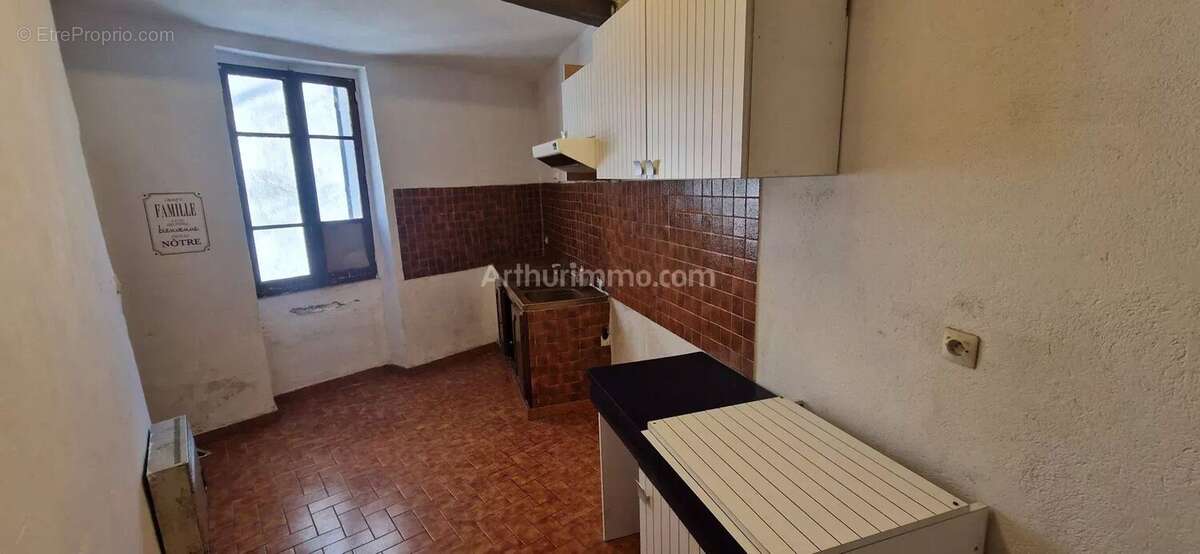 Maison à FIGANIERES