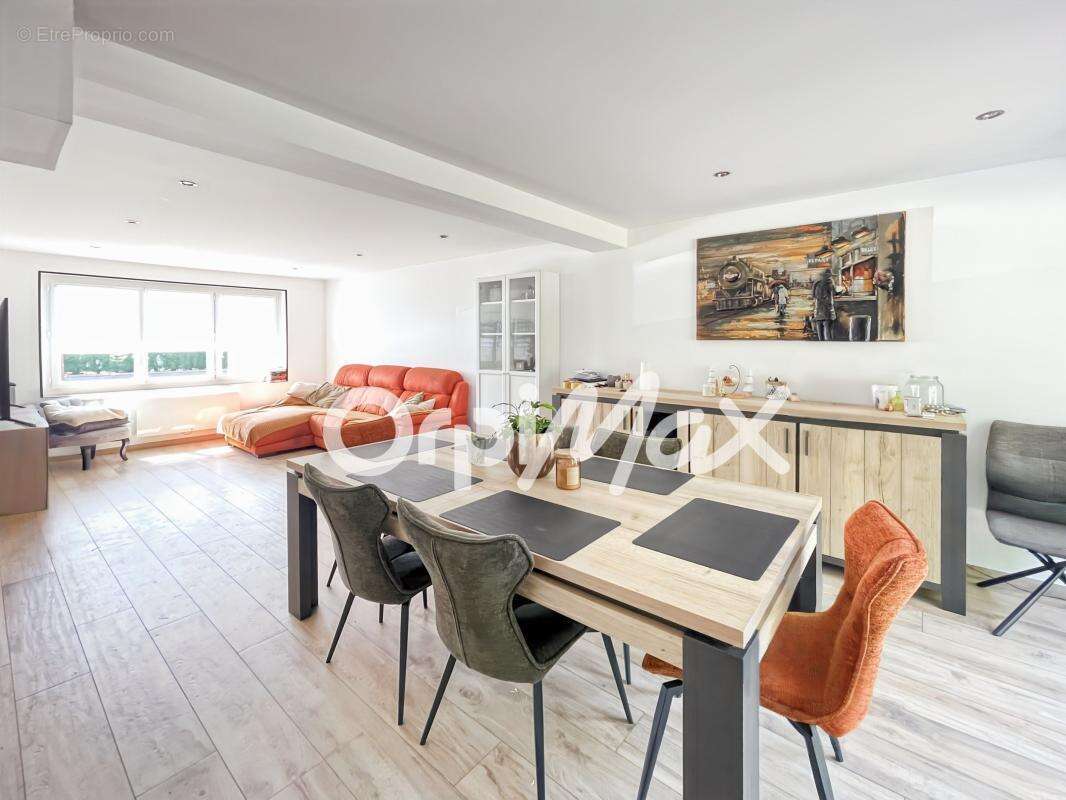 Maison À Vendre 160 M² BAINCTHUN - photo 4