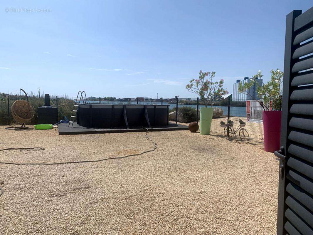 Maison à PORT-SAINT-LOUIS-DU-RHONE