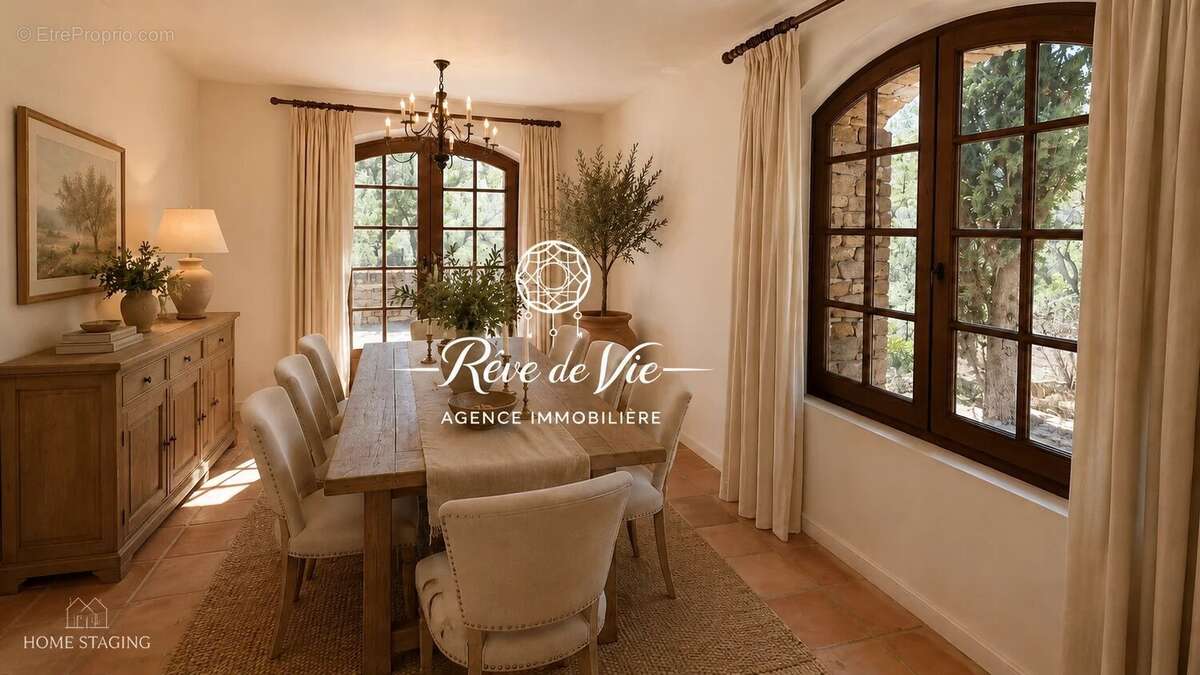 Maison à BORMES-LES-MIMOSAS