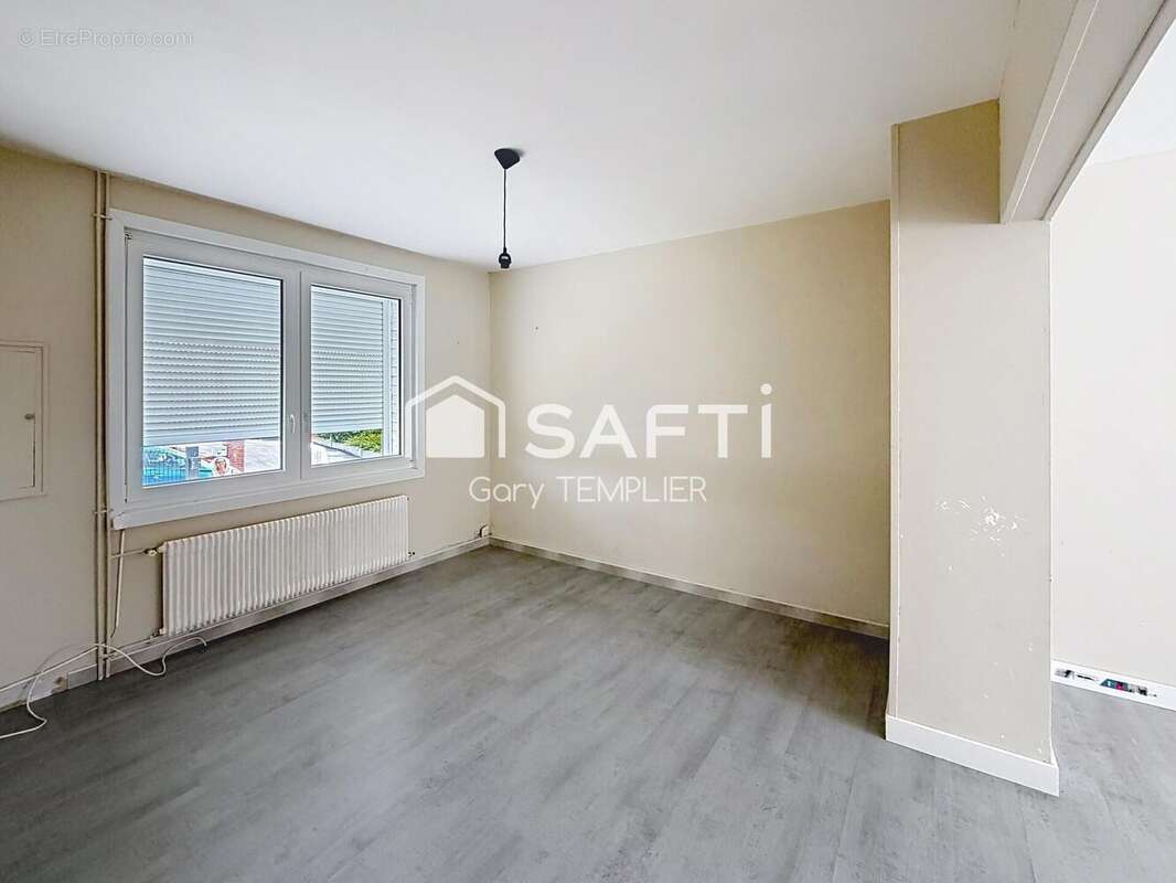 Photo 3